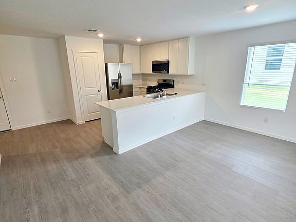 2nd image of 222 Hidden Meadows Dr