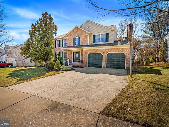 2nd image of 11992 Long Lake Dr