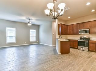206 Oakcrest #A, Conroe, TX 77304