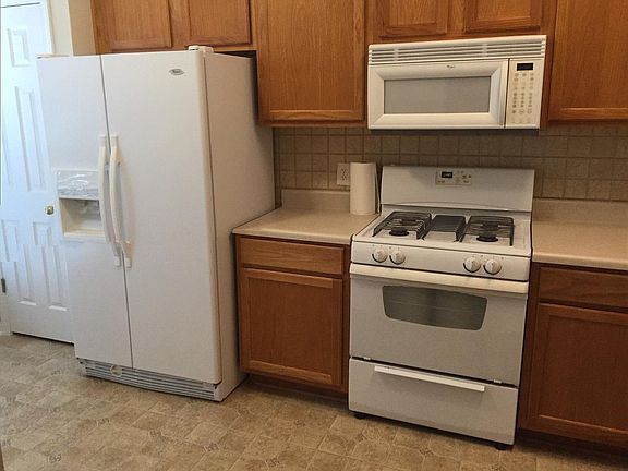 5th image of 133 Pearl Chambers Dr