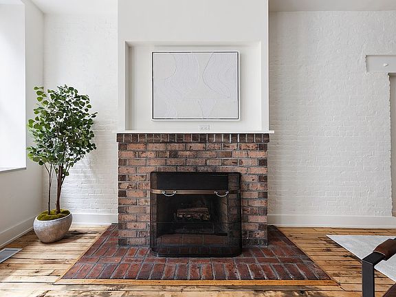 3rd image of 130 Jane St #2/3K