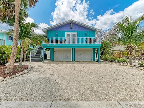 315 Magnolia Ave, Anna Maria, FL 34216