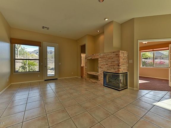 5th image of 15629 N 106th Pl