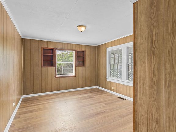5th image of 305 N 16th St