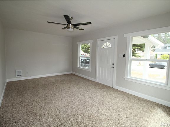 5th image of 5228 S Warner St
