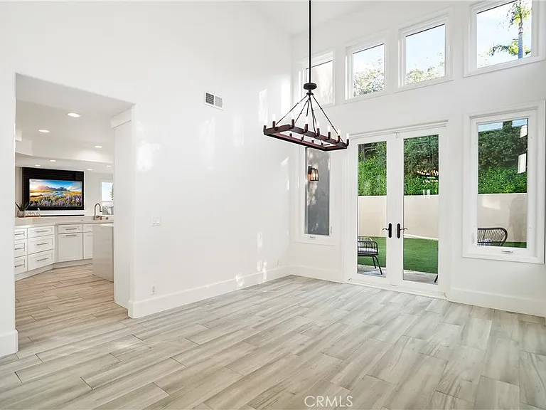24868 Paseo Primario — Photo 4