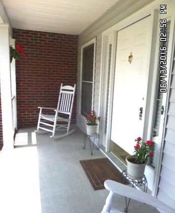 3rd image of 108 Brandonwood Ln