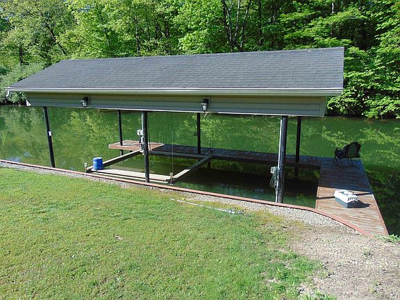 4th image of 3662 E Lake Rd #28-W