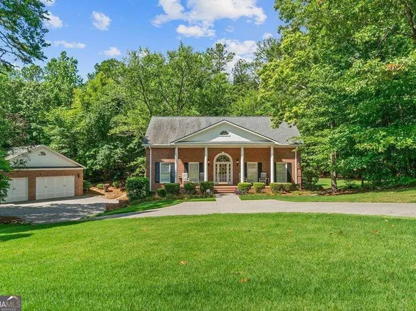 501 Valley Run Dr, Bremen, GA 30110