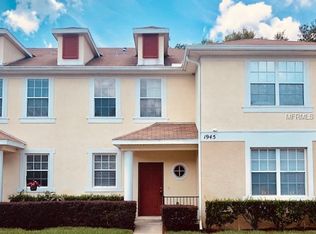 1945 Fiesta Ridge Ct, Tampa, FL 33604