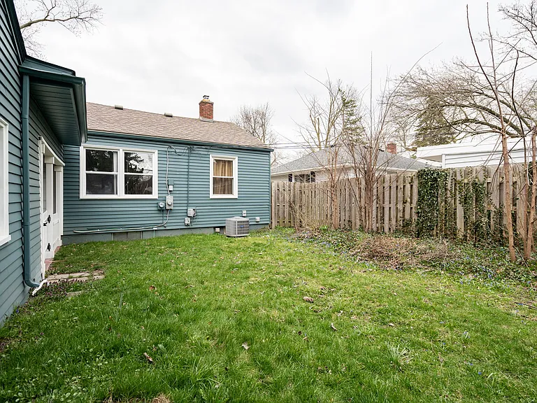 4727 Olivia Ave — Photo 39