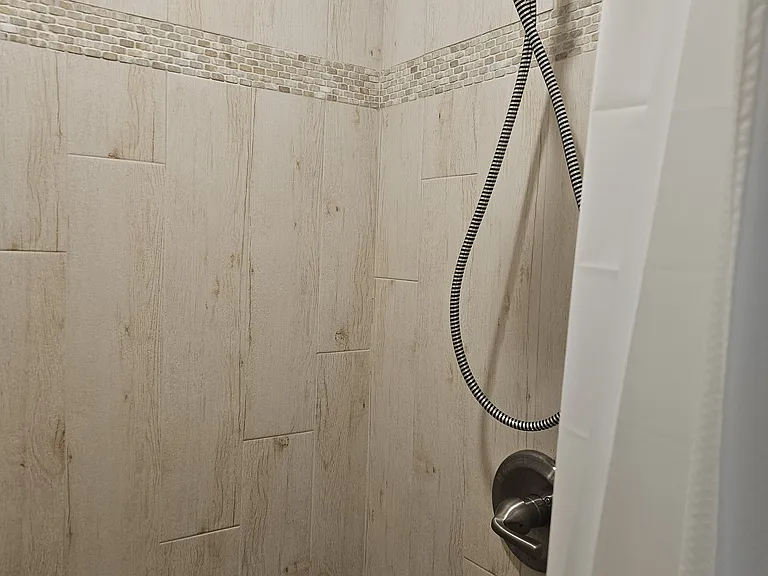 743 SE Albatross Ave — Photo 11