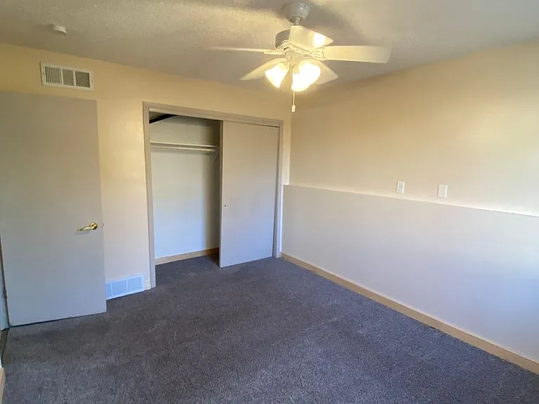 304 Melody Ln — Photo 6