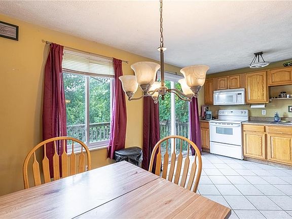 5th image of 134 Schloss Ln