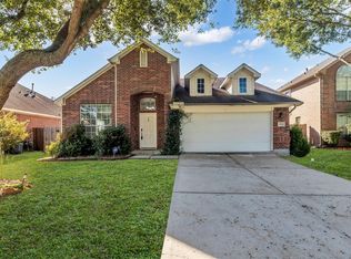 3326 Pebble Beach Ln, Pearland, TX 77584