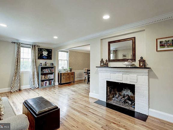 2nd image of 6802 Jackson Ave