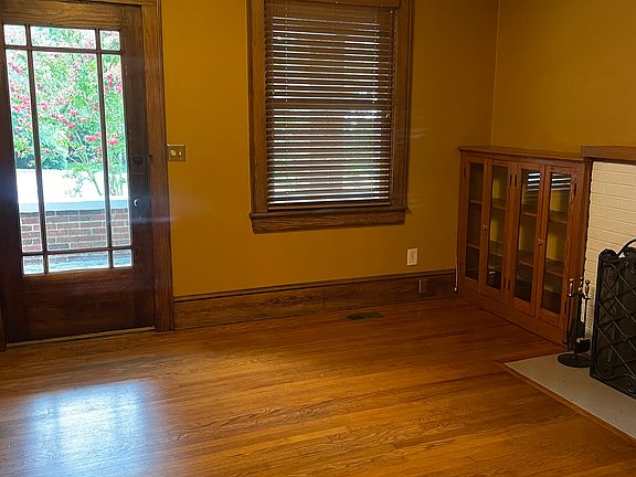 5th image of 1016 Carolina Ave