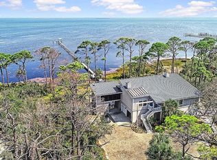 190 Bamboo Ln, Port Saint Joe, FL 32456