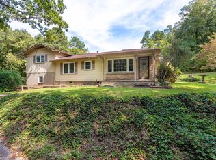 919 Cedar Springs Rd, Weaver, AL 36277