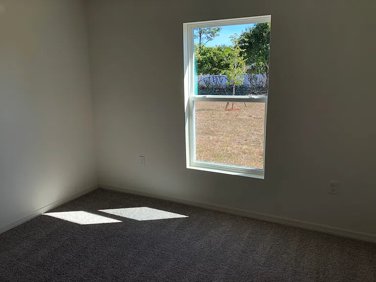 2937 SW Skyline St — Photo 29