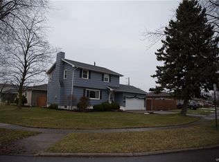 24 Claude Dr, Depew, NY 14043