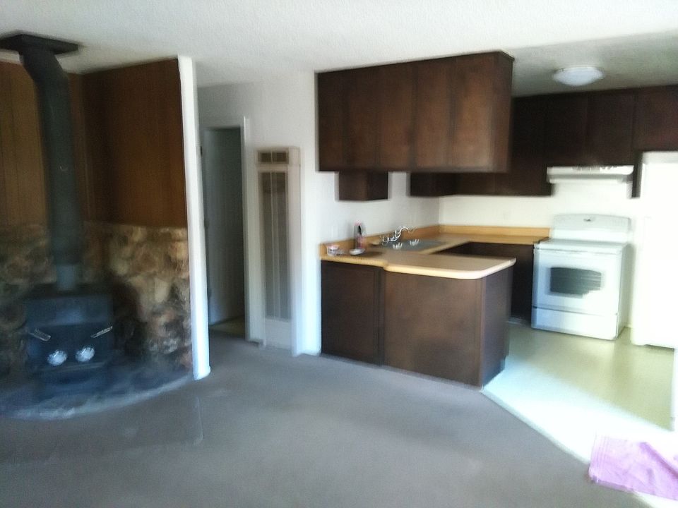 2nd image of 2488 Palmira Ave APT A