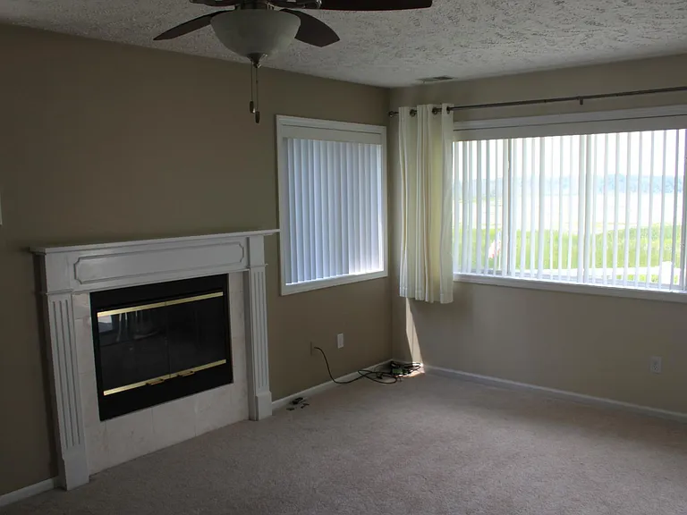 15920 Short St — Photo 23