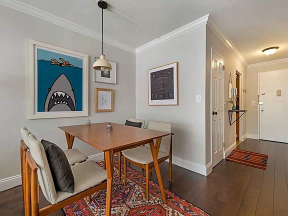 5th image of 10 W 15th St APT 215