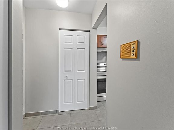 3rd image of 1160 Howard Ave #203