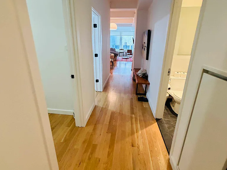 90 William St #11F — Photo 10