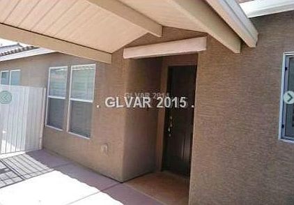 3rd image of 7568 Camino Heights Ct