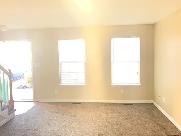 5th image of 630 Big Bear Ln