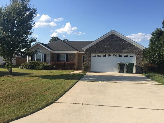 3rd image of 8005 Ponderosa Pine Blvd
