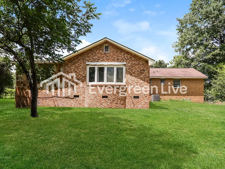 2324 Boykin Rd — Photo 15