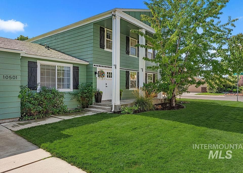 1st image of 10501 W Dason Dr