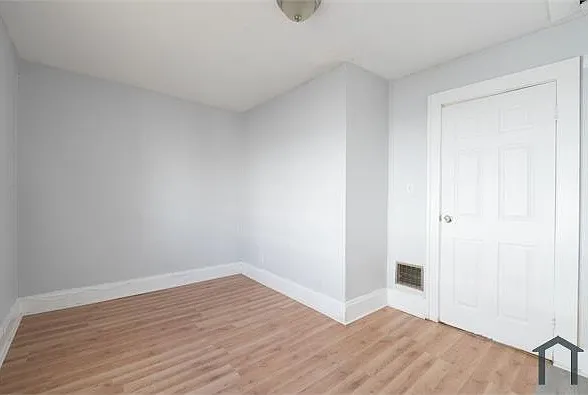 359 Clarendon Ave — Photo 25