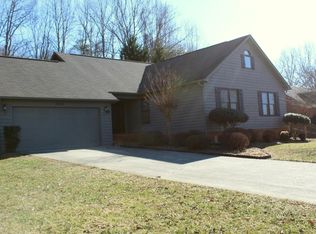 2412 Hawthorne Rd, Lynchburg, VA 24503