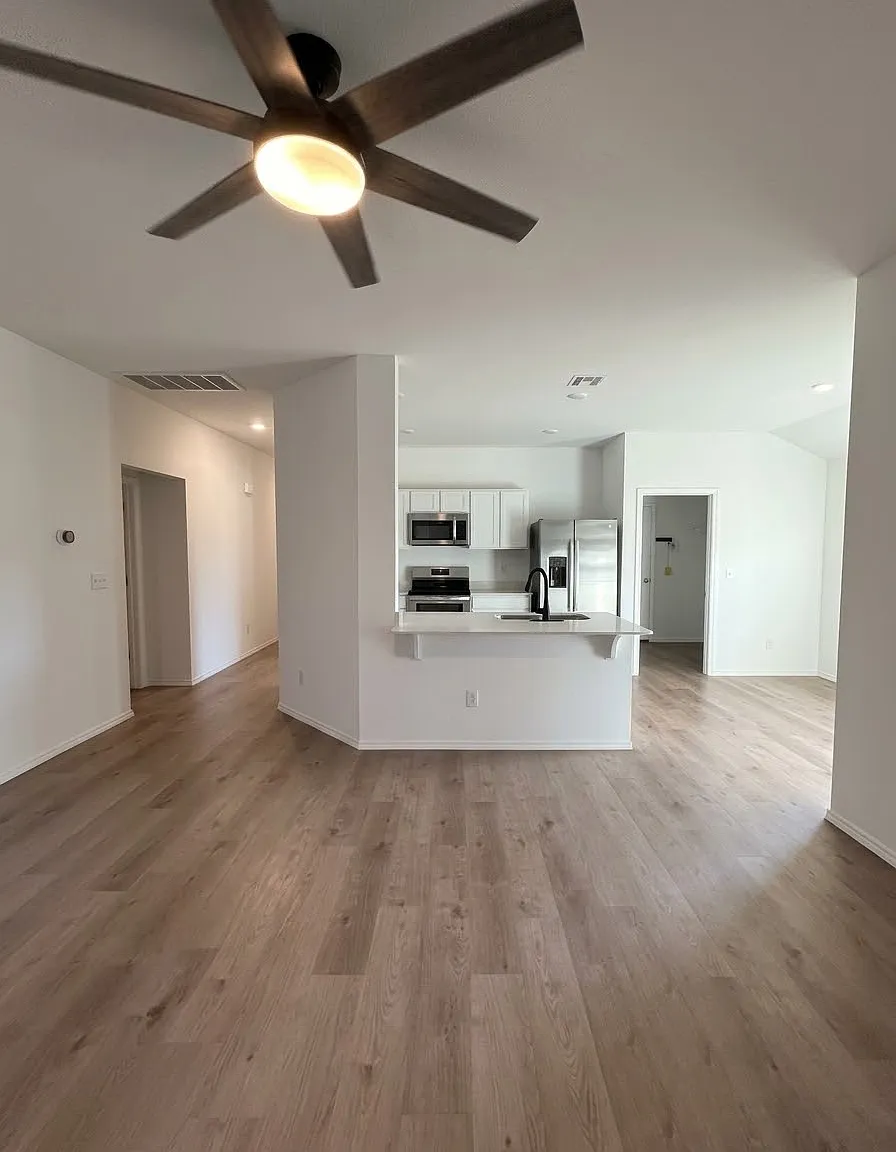13361 Mulberry Cir — Photo 3