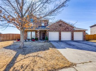 223 Spruce Trl, Forney, TX 75126