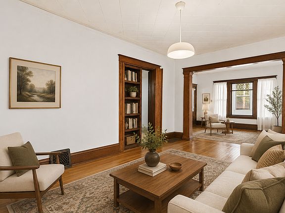 3rd image of 1916 10th Ave S