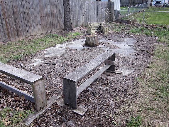 4th image of 230 S 9th St