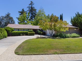 19941 Winter Ln, Saratoga, CA