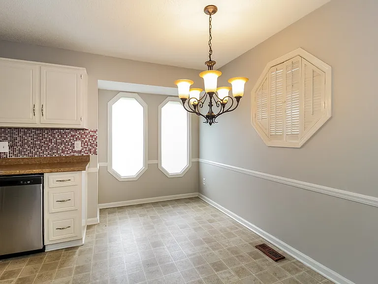 3240 Beaver Dr — Photo 6