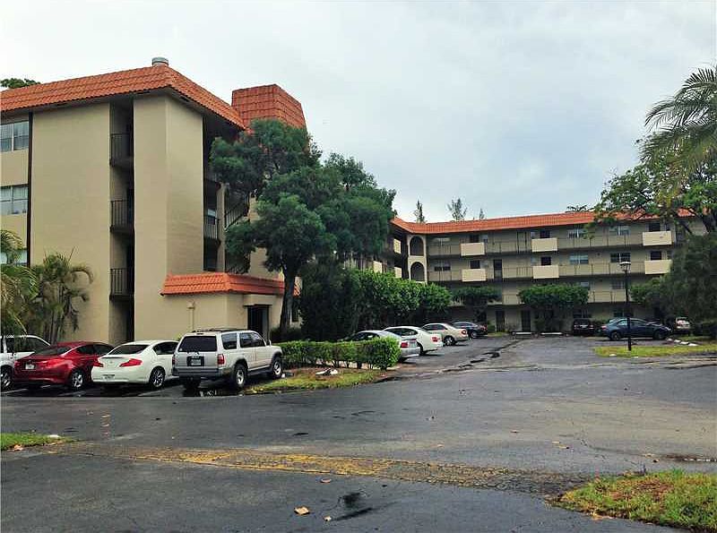 1st image of 5961 N Falls Circle Dr APT 413
