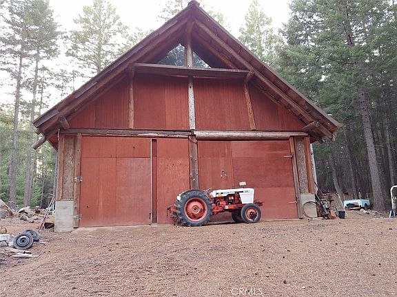 2nd image of 11254 Airstrip Rd