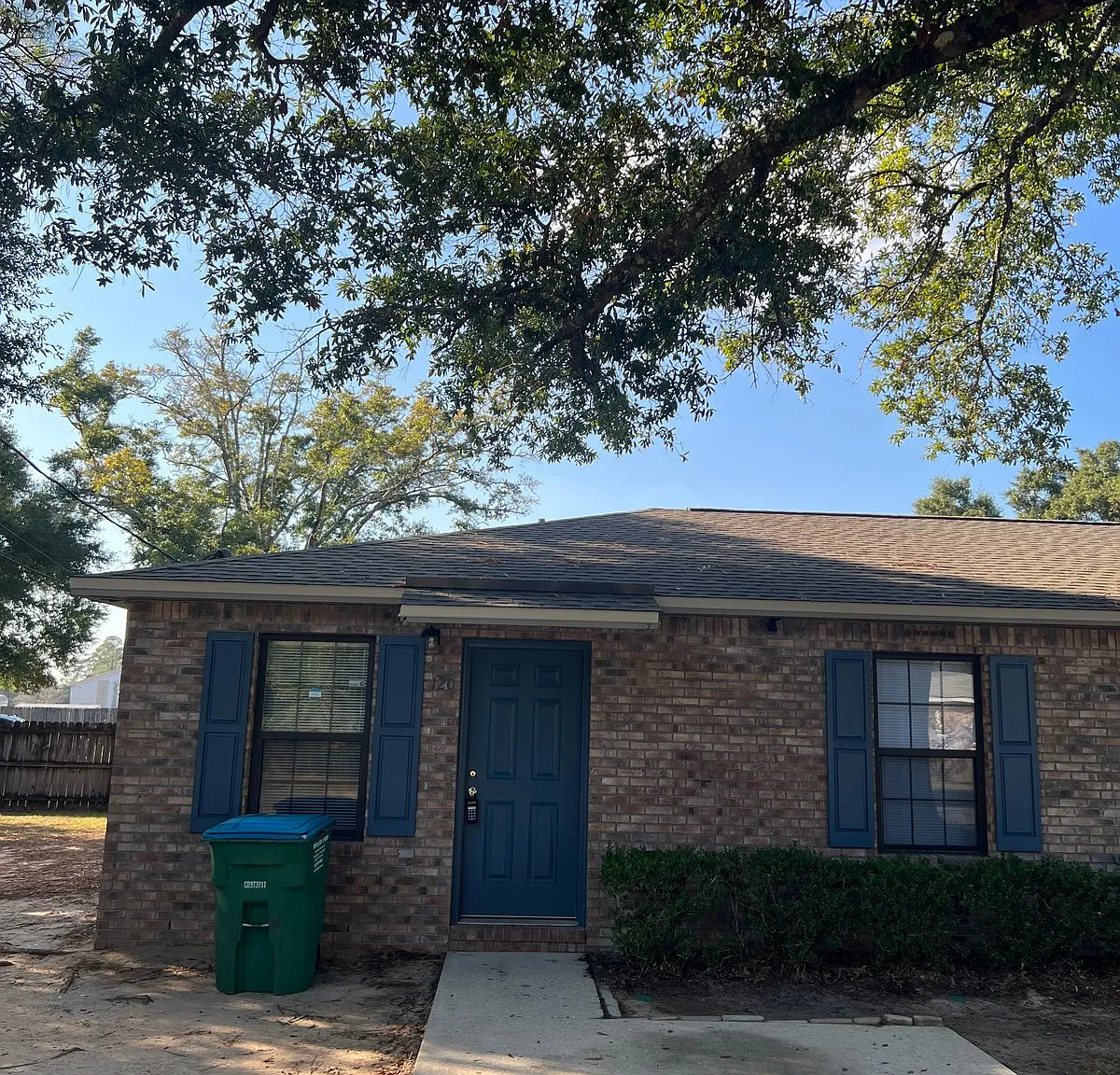 120 Patton St — Photo 1