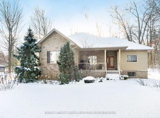 193 Gilwood Park Dr, Penetanguishene, ON L9M 1Z3