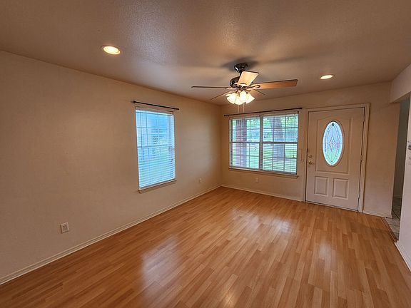 4th image of 3025 Pueblo Trl