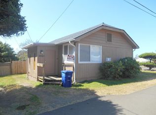 1440 NE 11th St, Lincoln City, OR
