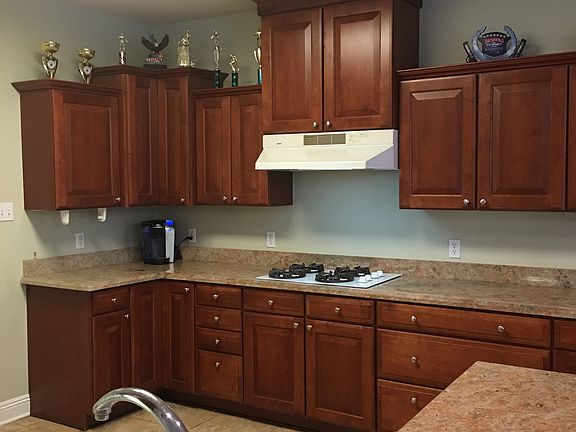 4th image of 234 Riverwood Dr